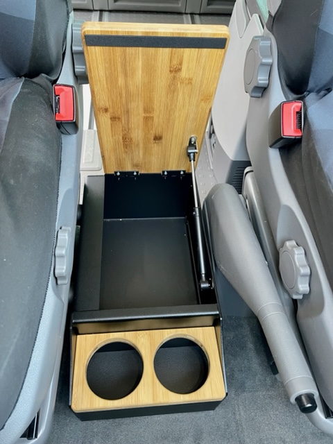 Multifunktions-Mittelkonsole für VW T5 und T6 mit Staufach schwarz glänzend  mit USB beleuchtet - Tuning-bus